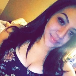 Meet your Posher, Claudia